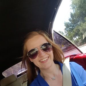 Meet your Posher, Brandy